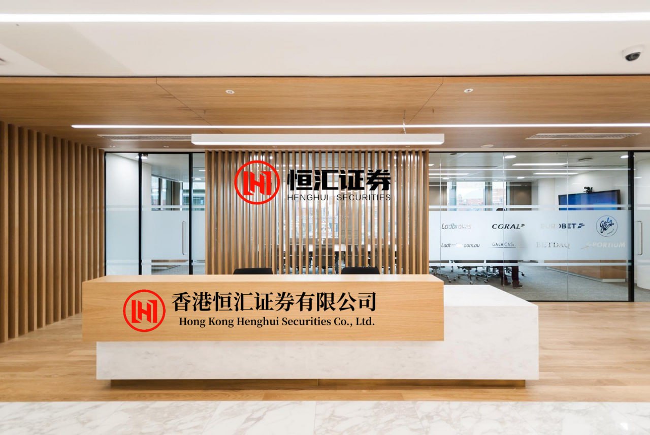 零柒配资APP下载 创业板指数下跌0.49%，创业板ETF平安(159964)成分股国际复材领涨6.79%